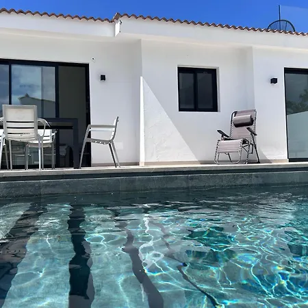 בית נופש San Marino 4 Private Pool