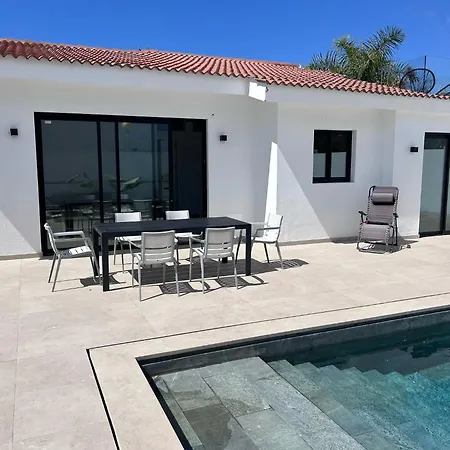 בית נופש San Marino 4 Private Pool מספאלומס